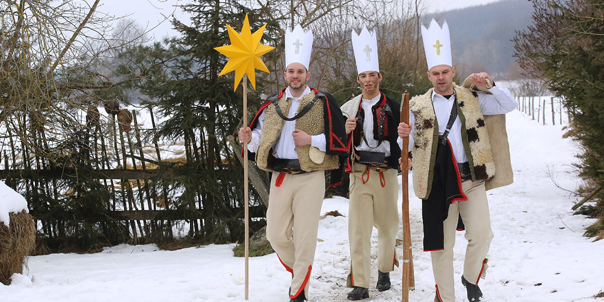 Traja králi: Sviatok svetla a hlbokých tradícií na Slovensku